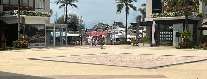 Royal Phuket Marina is one of Пхукет, Таиланд.
