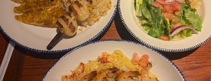 Red Lobster is one of Places to get good food!.