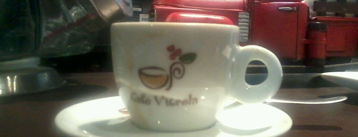 Café Vitrola is one of Restaurantes.