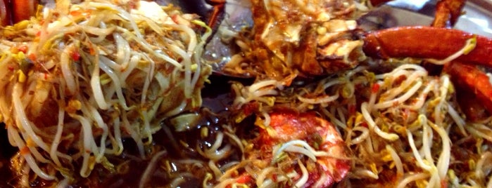 Crazy Seafood Ayen (Branch of RM. Ayen Surabaya) is one of food to go.