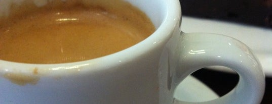 Starbucks is one of The 11 Best Places for Espresso in São Paulo.