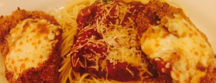 Italianni's Pasta, Pizza & Vino is one of Gourmet.