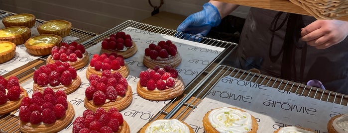Arôme Bakery is one of Locais salvos de Soly.