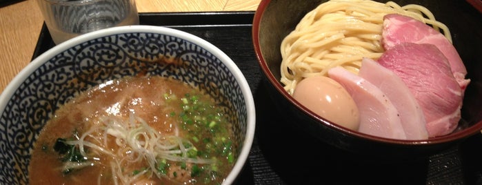 Menya Itto is one of 2013年2集 ラーメン四季報.