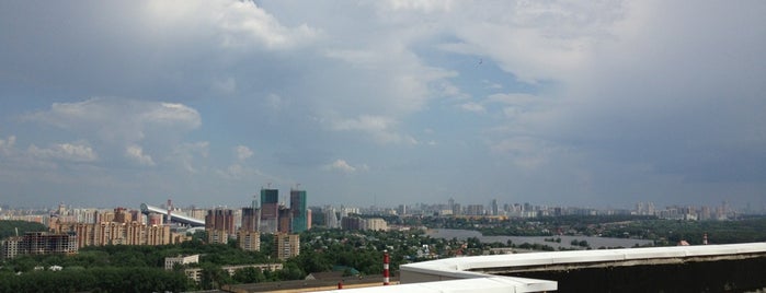 Крыша is one of Крыши Москвы/Moscow roofs.