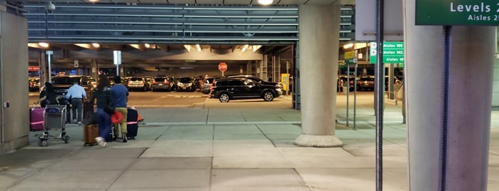 JFK Red Parking is one of Chris : понравившиеся места.