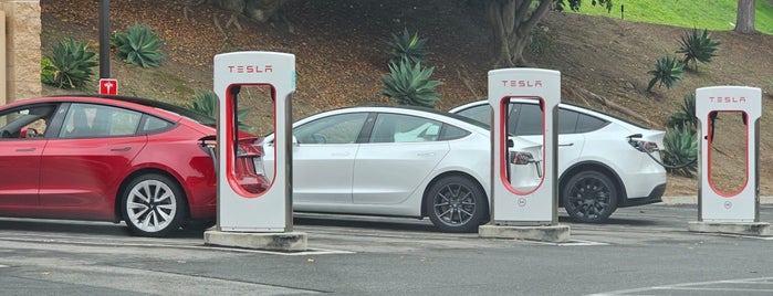 Tesla Supercharger Culver City is one of SuC.