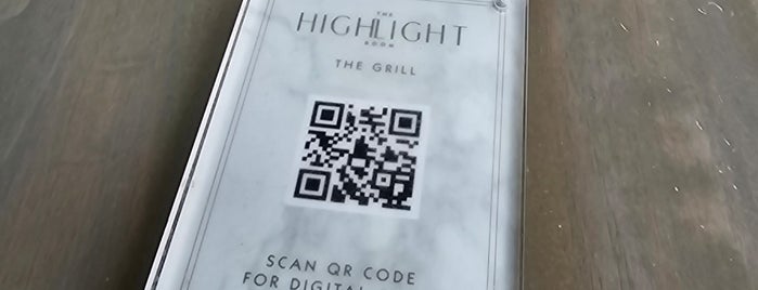 The Highlight Room Grill is one of LA 🇺🇸.