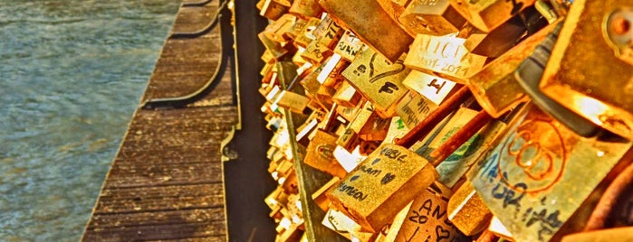 Pont des Arts is one of Been there and loved it !!.