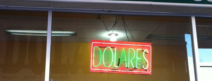 Money Exchange Dólares is one of Lugares favoritos de Fernando.