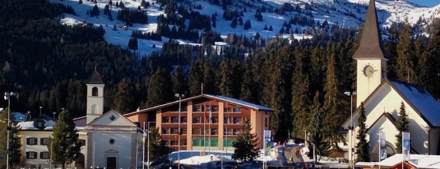 Lenzerhorn Spa and Wellness Hotel Lenzerheide is one of Besuchte Restaurants.