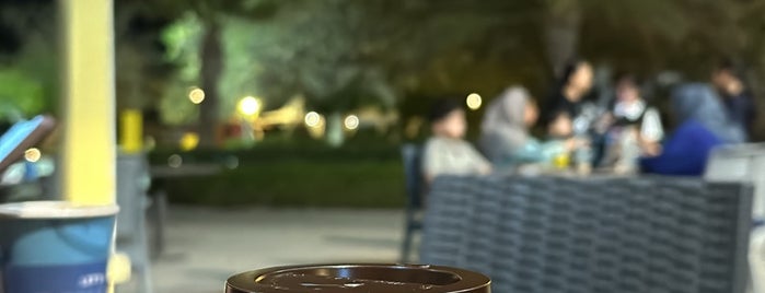 Caribou Coffee is one of Hajar'ın Beğendiği Mekanlar.