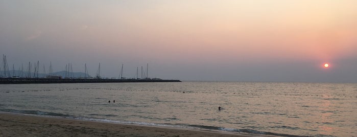 Ravindra Private Beach is one of Александр✌'ın Beğendiği Mekanlar.