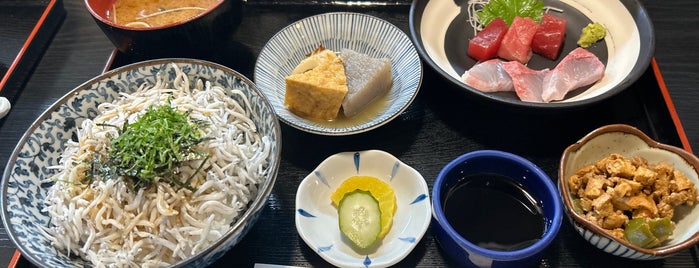かどや食堂 is one of 食事.