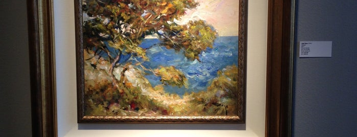 Russell Collection Fine Art Gallery is one of Austin [Attractions]: Been Here.