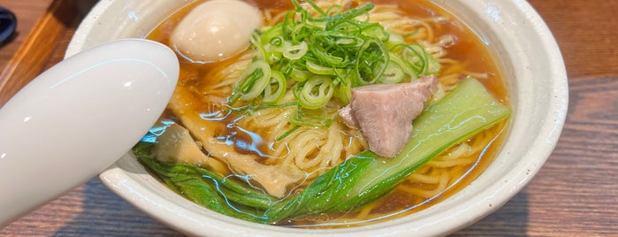 燻製麺 燻 is one of Ramen14.