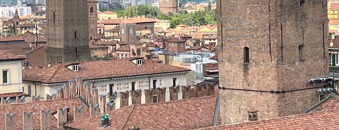 Palazzo Re Enzo is one of Luoghi di interesse a Bologna.