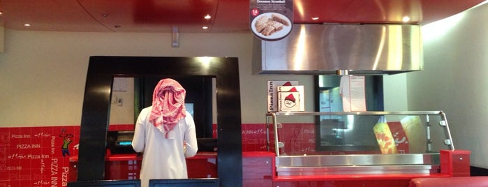 Pizza Inn is one of مطاعمي.