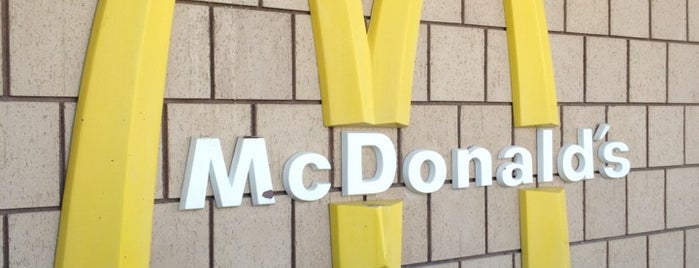 McDonald's is one of Lieux qui ont plu à Erica.