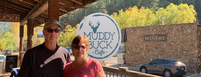 Muddy Buck Coffee Roasters is one of Orte, die Jordan gefallen.