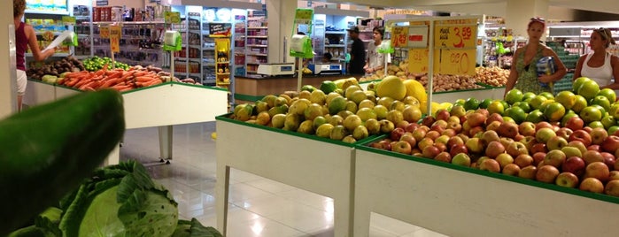 Althoff Supermercados is one of Sandra : понравившиеся места.
