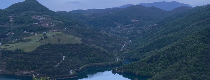 Gezgin Cafe is one of Açık hava.