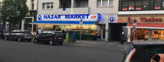 Nazar Market is one of Monis'in Beğendiği Mekanlar.