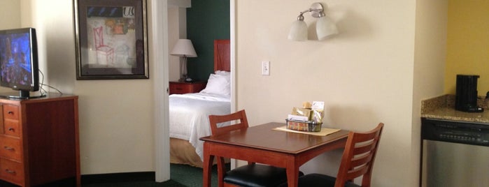 Residence Inn by Marriott St. Louis Downtown is one of Lugares favoritos de Damiso.