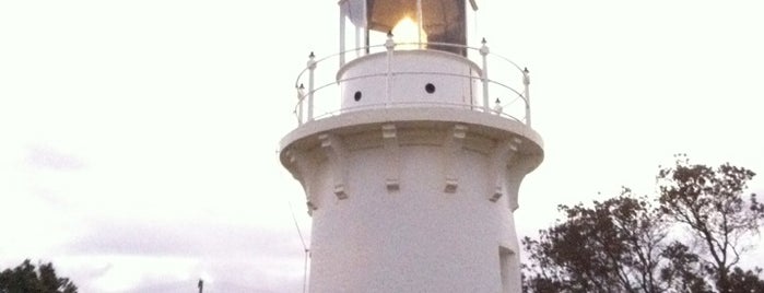 Lighthouse Beach is one of Orte, die João gefallen.