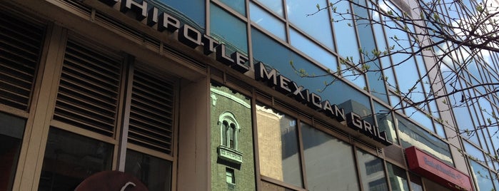 Chipotle Mexican Grill is one of New York Restautantes.