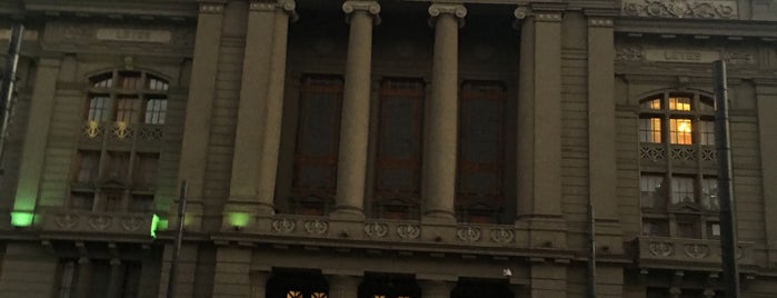 Palacio de Tribunales de Justicia is one of Chile e Argentina 2014.