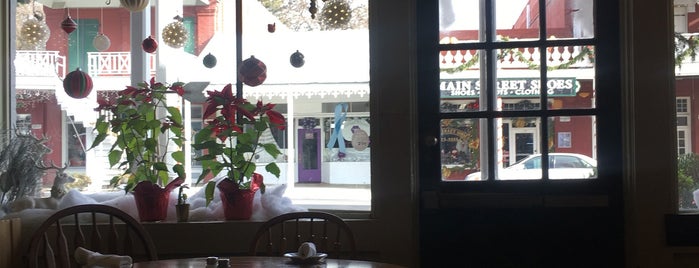 La Grange Cafe is one of Jason : понравившиеся места.