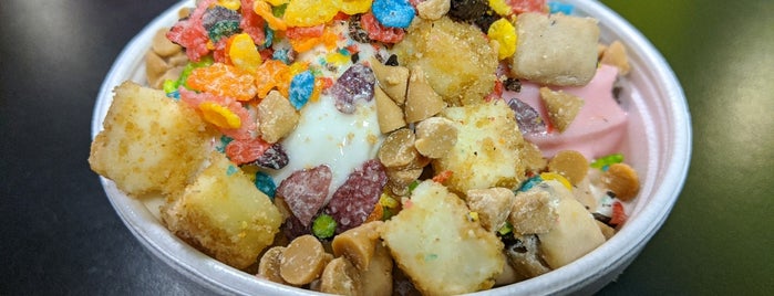 The Skinny Dip Frozen Yogurt Bar is one of The 15 Best Places for Desserts in Virginia Beach.