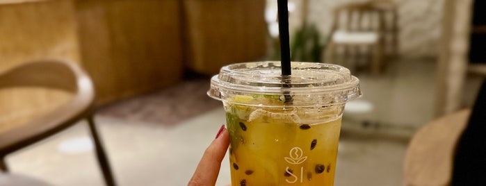 Si Cafe is one of Riyadh Cafe's.