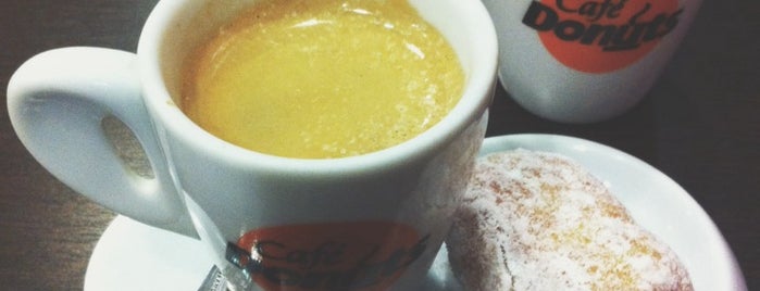 Café Donuts is one of Bons restaurantes..