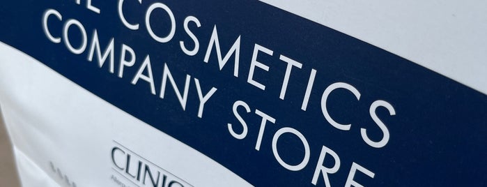 Cosmetics Company Outlet is one of Orlando.