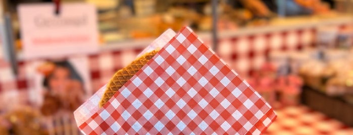 De Gouwenaar Goudse Stroopwafel is one of rotterdam.