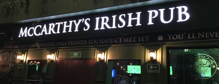 McCarthy's Irish Pub is one of Lugares a visitar.