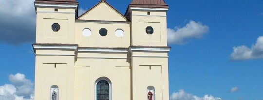 Костел Святого Михаила Архангела is one of สถานที่ที่ Ruslan ถูกใจ.
