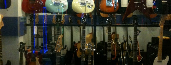 Deep Music Guitar Center is one of Balıkesir.