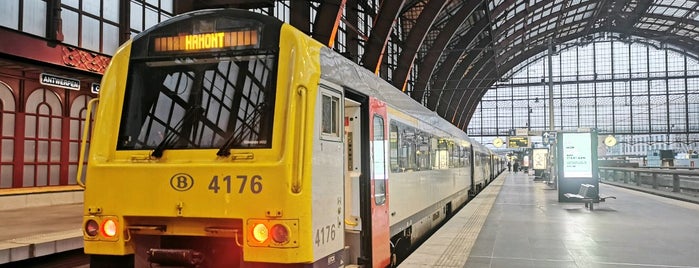 Trein IC-10 Antwerpen - Lier - Herentals - Mol - Hamont / Hasselt is one of Belgium / Trains / IC-10.