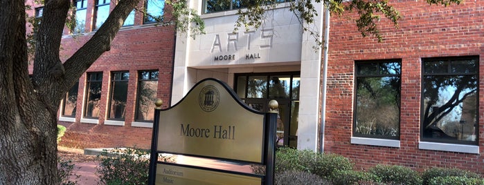 Moore Hall is one of UNCP.
