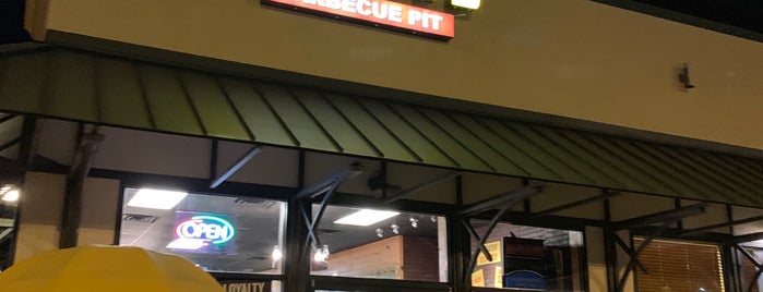 Dickey's Barbecue Pit is one of Food.