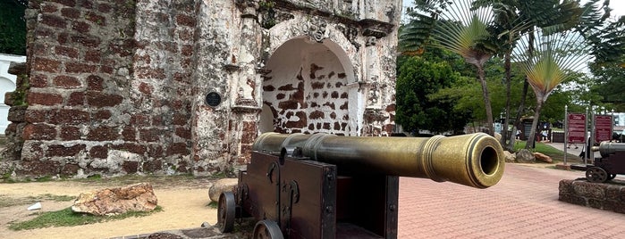 Porta De Santiago (A Famosa Fortress) is one of Malacca.