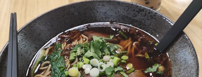 Yummy Ramen is one of Asiáticos.