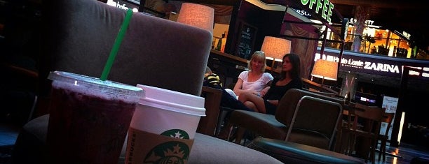 Starbucks is one of Lugares favoritos de Катерина.