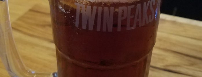 Twin Peaks Restaurant is one of Bars.