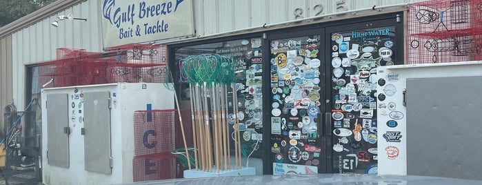 Gulf Breeze Bait And Tackle is one of p'cola.