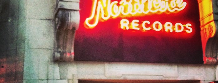 Northcote Records is one of Locais curtidos por Semih.