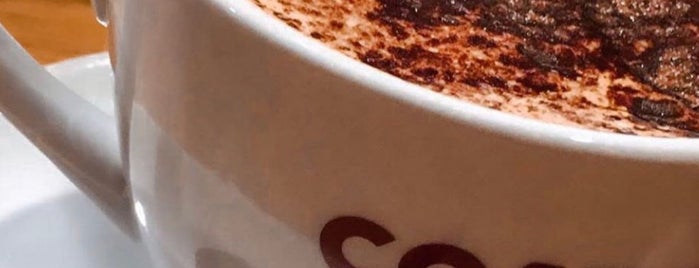 Costa Coffee is one of Locais curtidos por Sergio M. 🇲🇽🇧🇷🇱🇷.